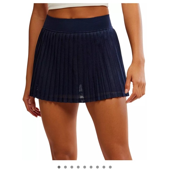 fp movement Rally Ruffle Mini Skirt, M/L, Midnight Navy, NWOT - Picture 1 of 9